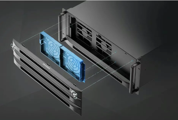 ?？禉C(jī)器人上架式工控機(jī).png